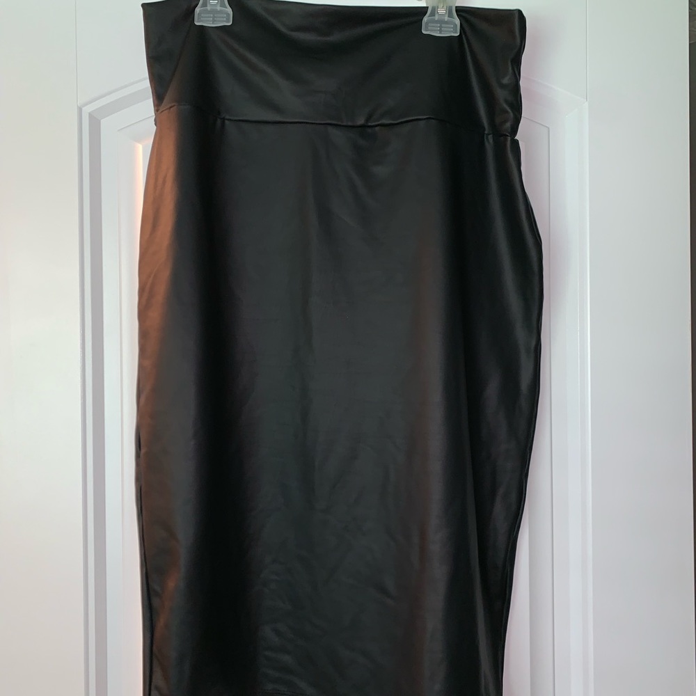 Black leather skirt